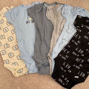 Baby Gerber 6 Piece Onesie Set